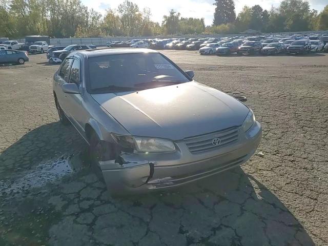 1999 Toyota Camry Ce VIN: 4T1BG22K9XU499149 Lot: 77712654