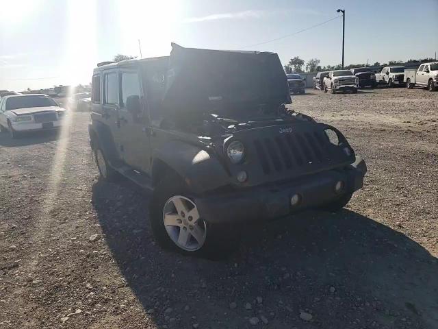 2015 Jeep Wrangler Unlimited Sport VIN: 1C4BJWDG4FL638422 Lot: 77359384