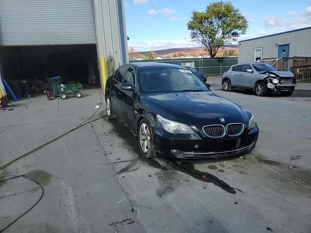 2008 BMW 528 Xi VIN: WBANV13568BZ48310 Lot: 77543204