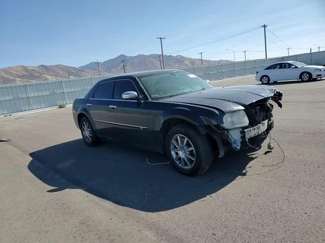 2010 Chrysler 300C VIN: 2C3CK6CTXAH129090 Lot: 73020144