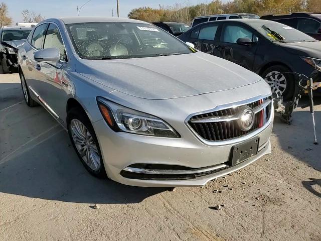2018 Buick LaCrosse - Image 13