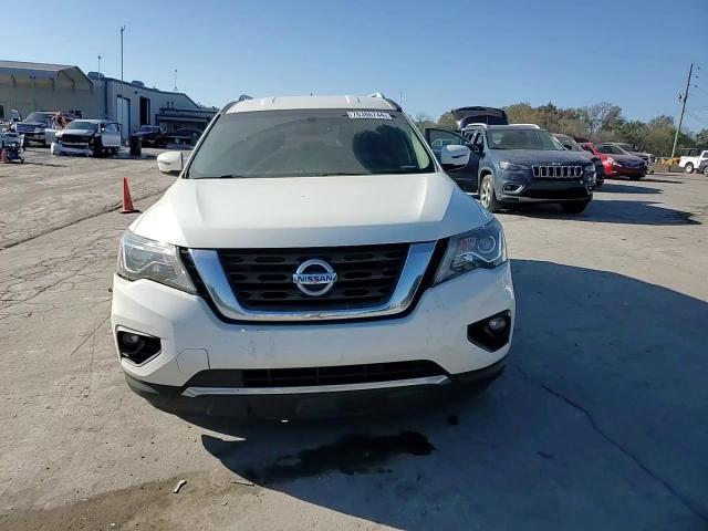 2017 Nissan Pathfinder - Image 12