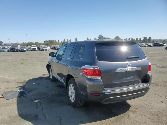 2012 Toyota Highlander Base VIN: 5TDZA3EH4CS026171 Lot: 75315344