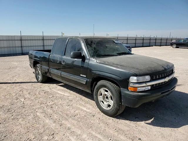 2000 Chevrolet Silverado C1500 VIN: 2GCEC19V3Y1406310 Lot: 78144554