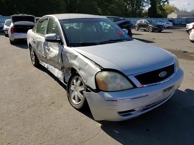 2005 Ford Five Hundred Se VIN: 1FAFP23145G125447 Lot: 75099064