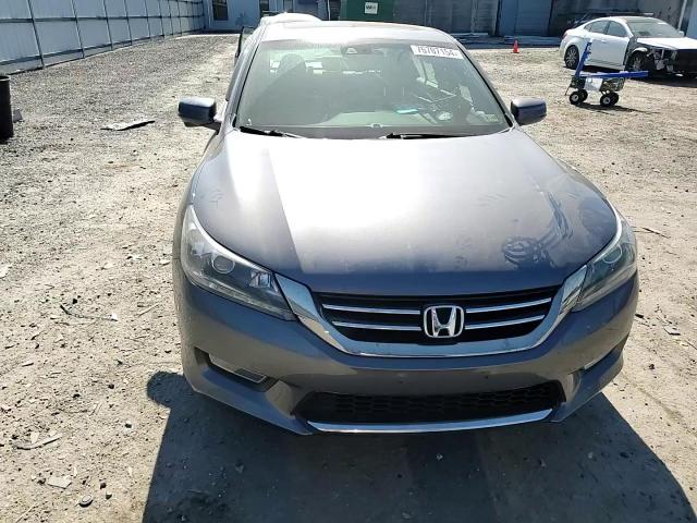 2013 Honda Accord - Image 11