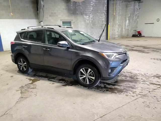 2016 Toyota RAV 4 - Image 14