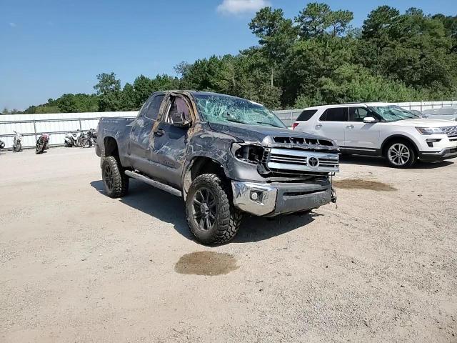 2017 Toyota Tundra - Image 10