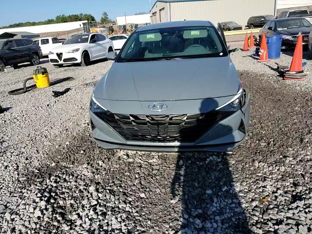 KMHLM4AG1NU284433 2022 Hyundai Elantra Sel