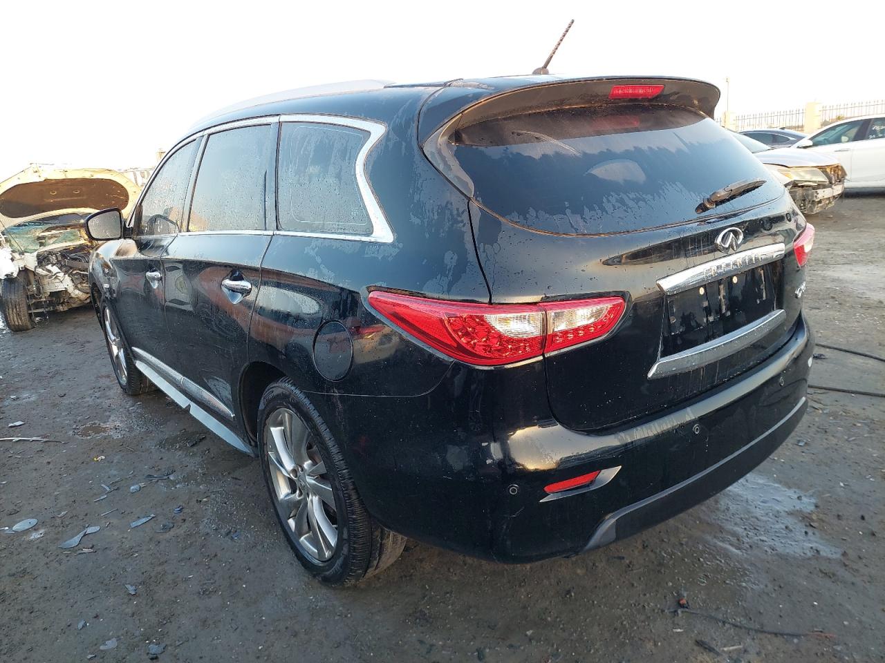 5N1AL0MM6EC520875 Auction: COPART UAE Lot: 78556114 Location: DUBAI INDUSTRIAL CITY - DUBAI 5N1AL0MM6EC520875 INFI QX60 2014 BLACK Photo 3