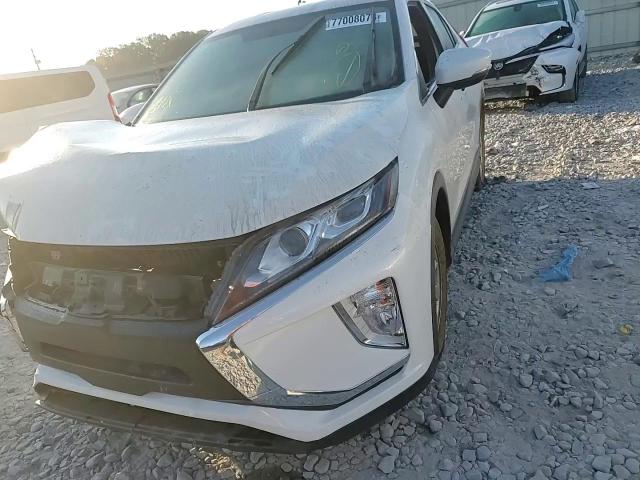 2018 Mitsubishi Eclipse - Image 12