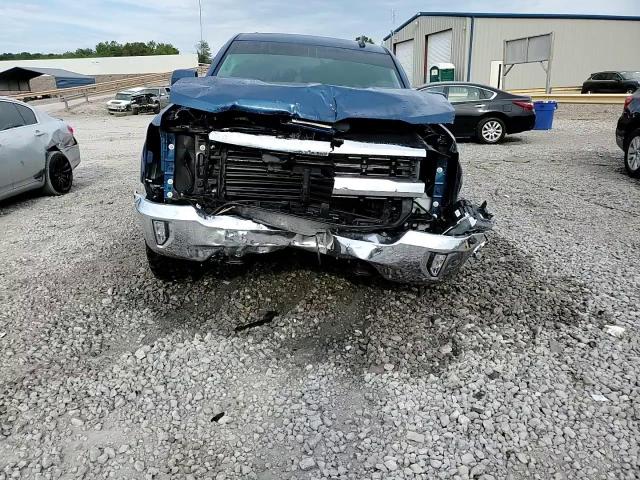 2018 Chevrolet Silverado - Image 13