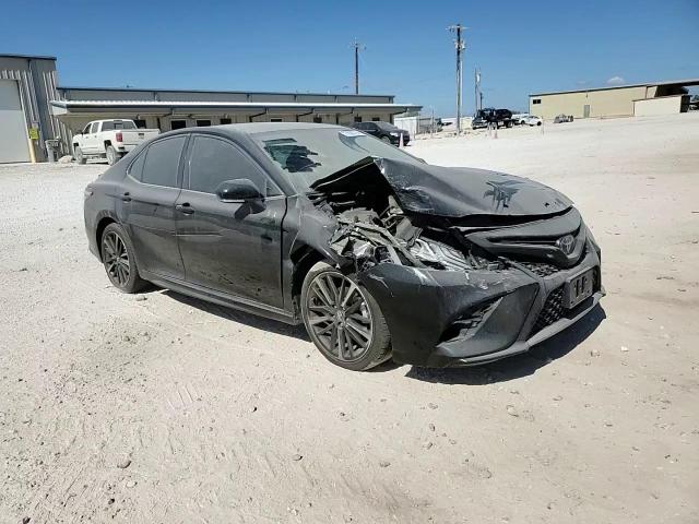 2020 Toyota Camry - Image 11