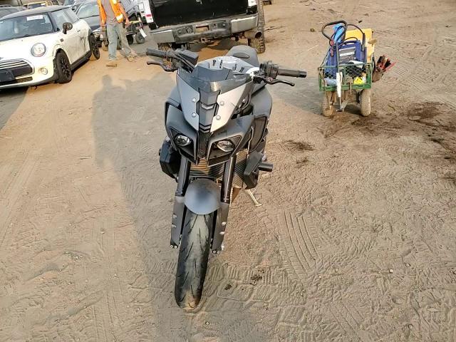 JYARN48EXJA002037 2018 Yamaha Mtn1000