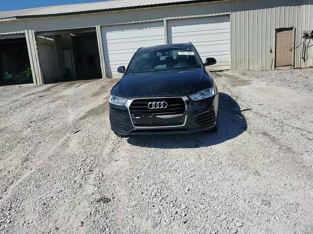 WA1BCCFS7JR013314 2018 Audi Q3 Premium