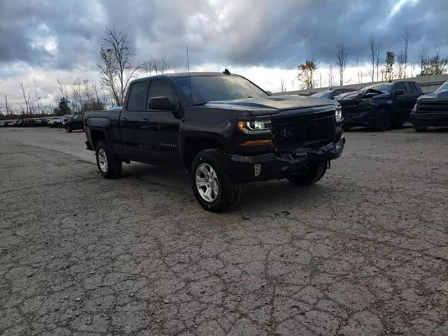 2018 Chevrolet Silverado - Image 13