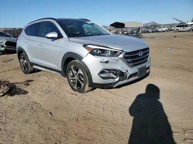 2017 Hyundai Tucson Limited VIN: KM8J33A25HU570864 Lot: 77150304