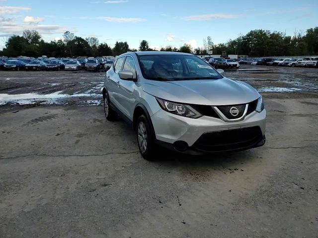 2019 Nissan Rogue - Image 14