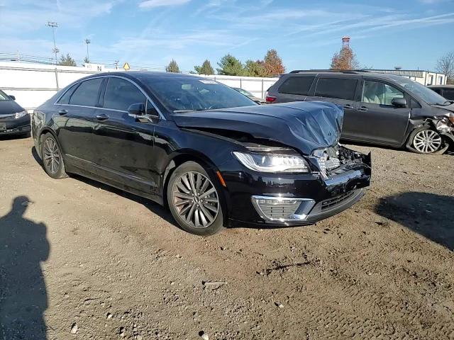 2017 Lincoln MKZ - Image 10