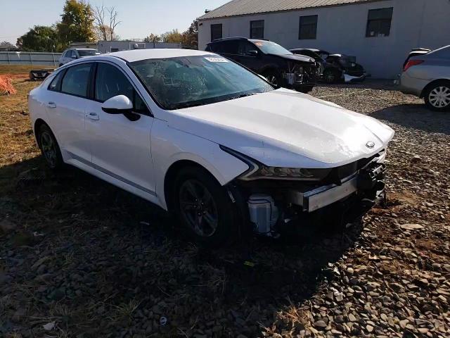 2021 Kia K5 - Image 14