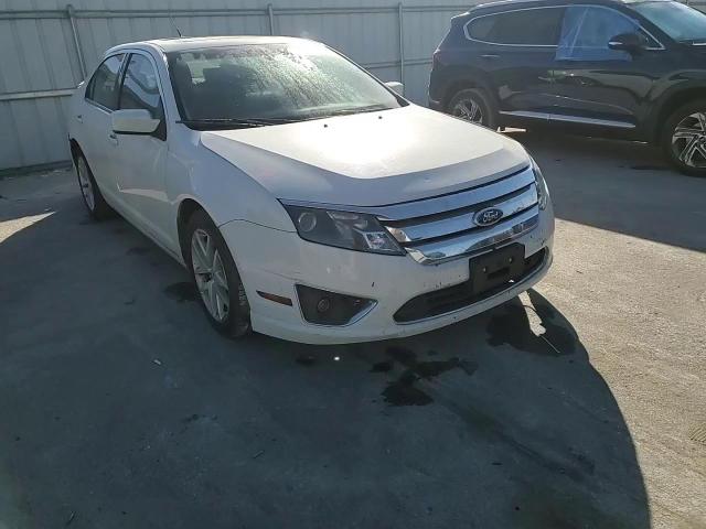 2010 Ford Fusion - Image 11