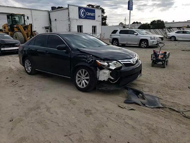 2012 Toyota Camry - Image 10