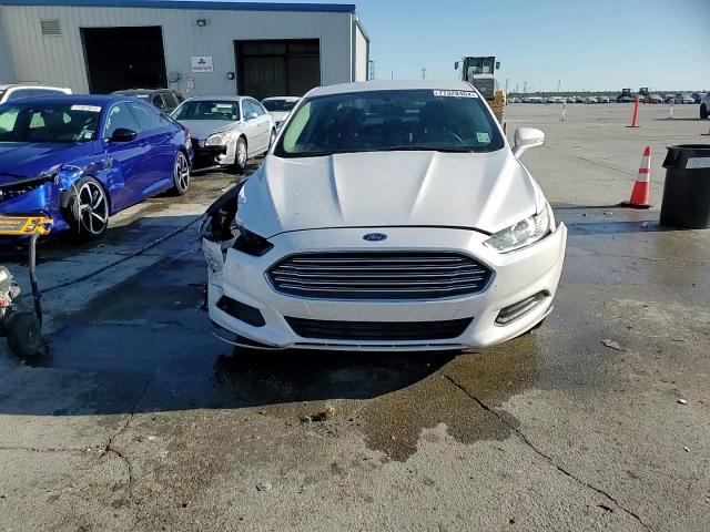 2014 Ford Fusion - Image 14