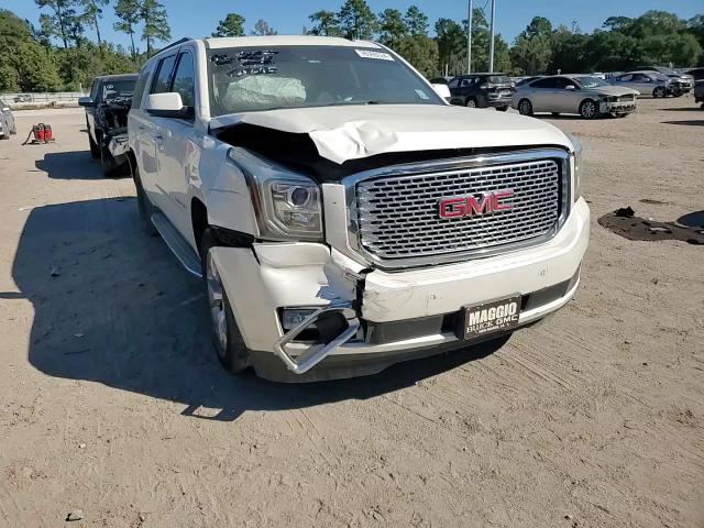 2015 GMC Yukon - Image 12