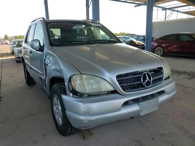 2000 Mercedes-Benz Ml 320 VIN: 4JGAB54E1YA193102 Lot: 74294404