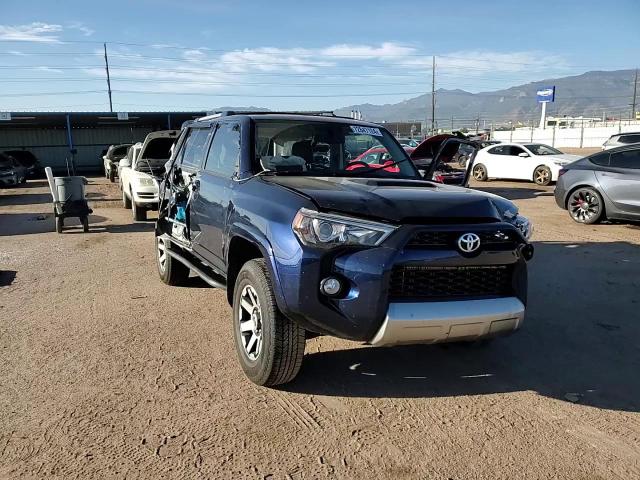 2018 Toyota 4Runner Sr5/Sr5 Premium VIN: JTEBU5JRXJ5524862 Lot: 72847124