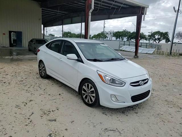 2015 Hyundai Accent Gls VIN: KMHCU4AE4FU822798 Lot: 74311314