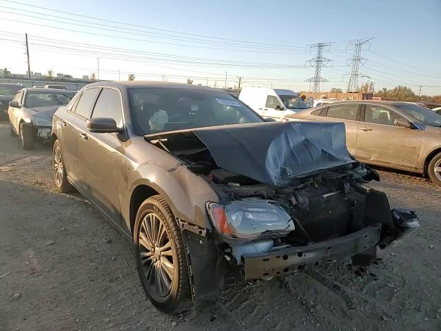 2014 Chrysler 300C Varvatos VIN: 2C3CCAJG5EH240433 Lot: 76637944