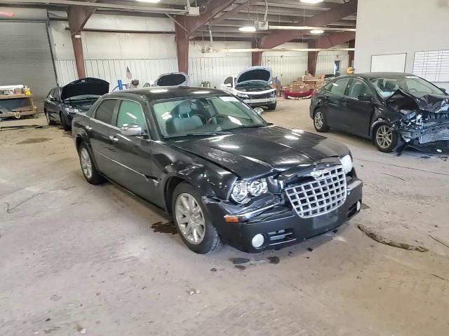2007 Chrysler 300C VIN: 2C3KA63H57H611761 Lot: 74136254