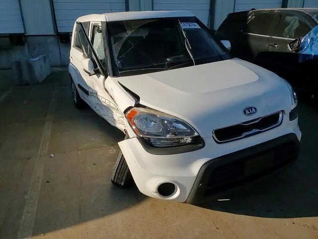 2012 Kia Soul VIN: KNDJT2A59C7363796 Lot: 74708764