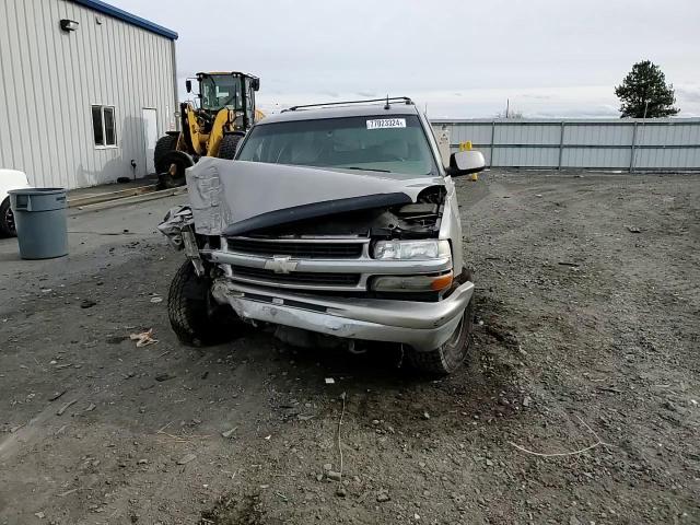 2003 Chevrolet Suburban K1500 VIN: 1GNFK16Z93J247930 Lot: 77023324