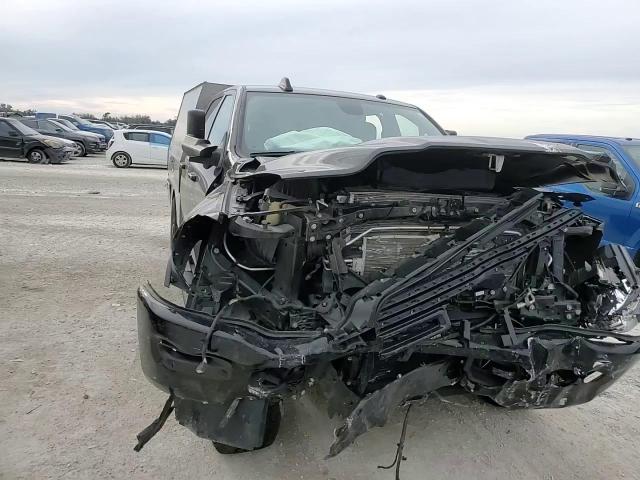 2021 RAM 3500 - Image 13