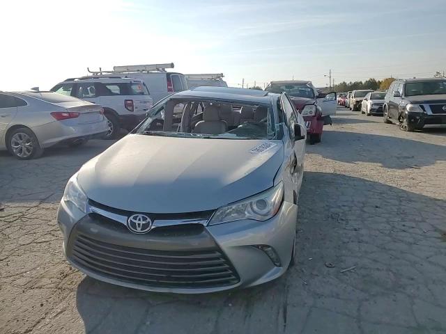 2017 Toyota Camry - Image 10