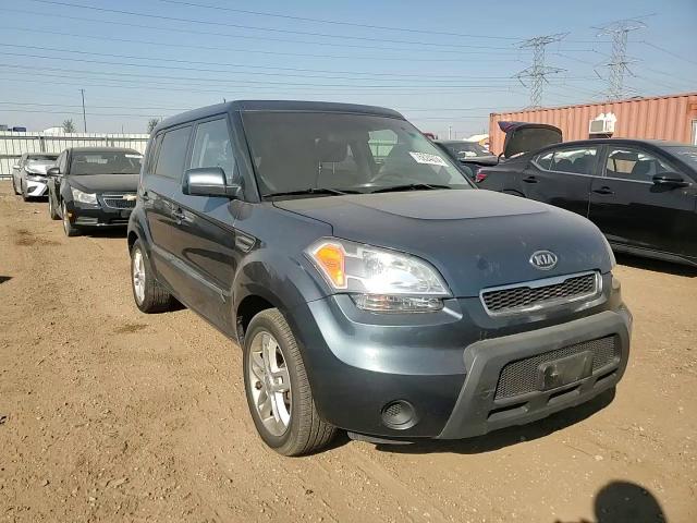 2011 Kia Soul + VIN: KNDJT2A25B7198401 Lot: 76624074