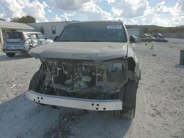 2021 Toyota 4Runner - Image 12