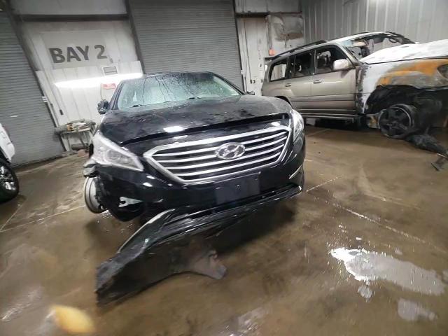 2017 Hyundai Sonata - Image 13