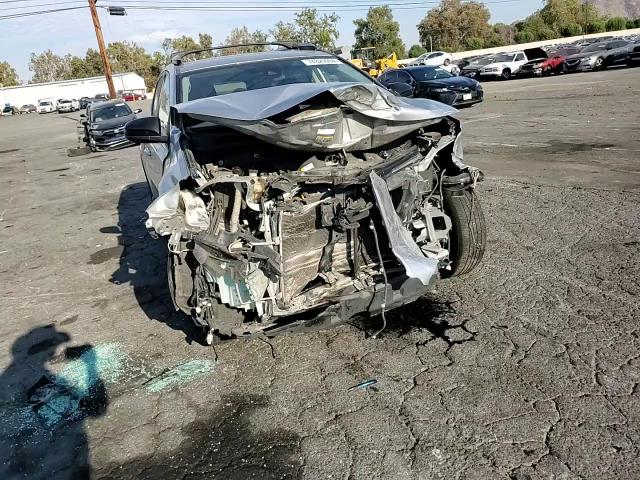 JTMZFREV2JJ208925 2018 Toyota Rav4 Le