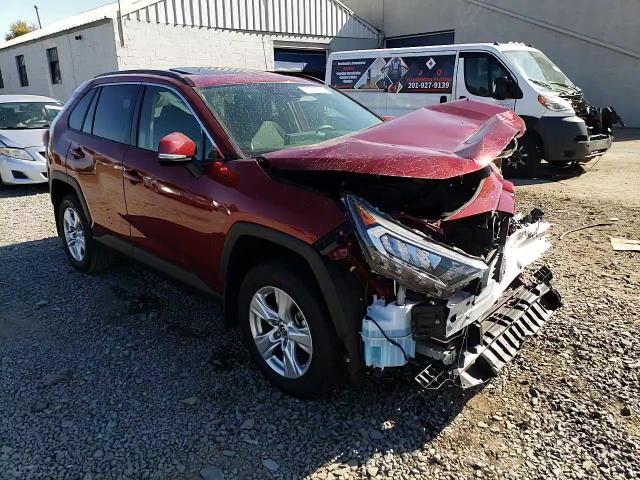 2021 Toyota Rav4 Xle VIN: JTMP1RFV5MD077626 Lot: 77372674