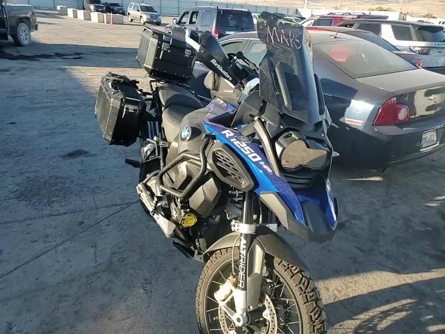 2019 BMW R 1250 Gs Adventure VIN: WB10J5307KZF78388 Lot: 73967734