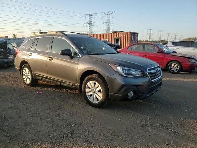 4S4BSACC3J3363046 2018 Subaru Outback 2.5I Premium