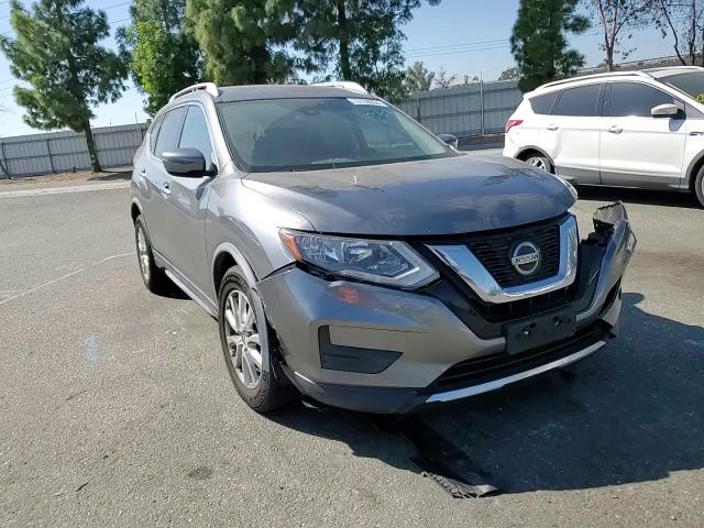 2020 Nissan Rogue S VIN: JN8AT2MT8LW007120 Lot: 77778954