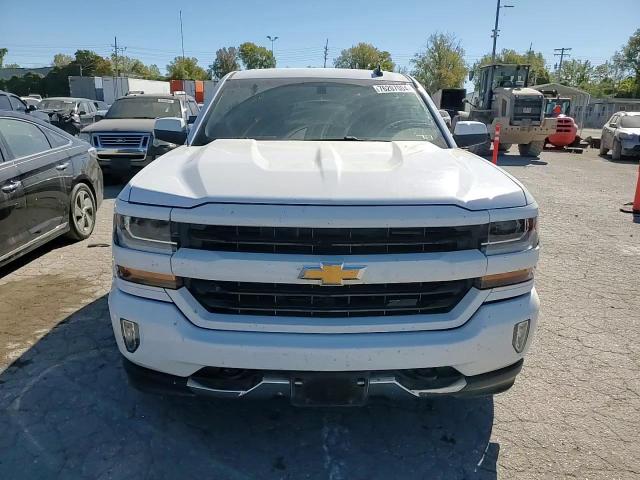 2018 Chevrolet Silverado - Image 10