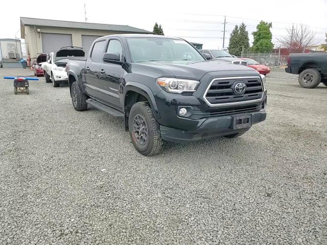 3TMDZ5BN1JM047792 2018 Toyota Tacoma Double Cab