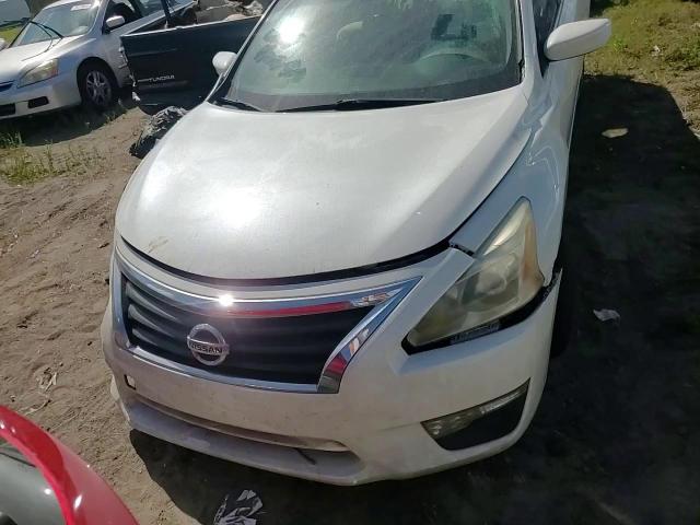 2014 Nissan Altima - Image 11