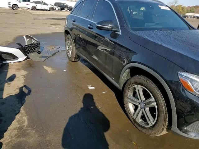 2017 Mercedes-Benz Glc 300 4Matic VIN: WDC0G4KB5HF171217 Lot: 78101354