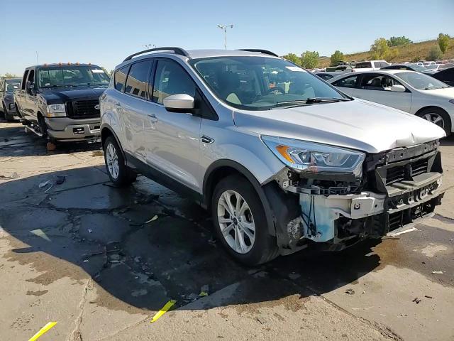 1FMCU0GD3HUD09181 2017 Ford Escape Se